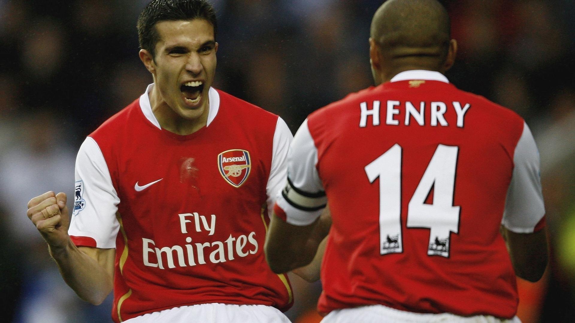 比利亚雷亚尔官宣功勋右后卫费梅尼亚离队 七年黄潜生涯画下句点