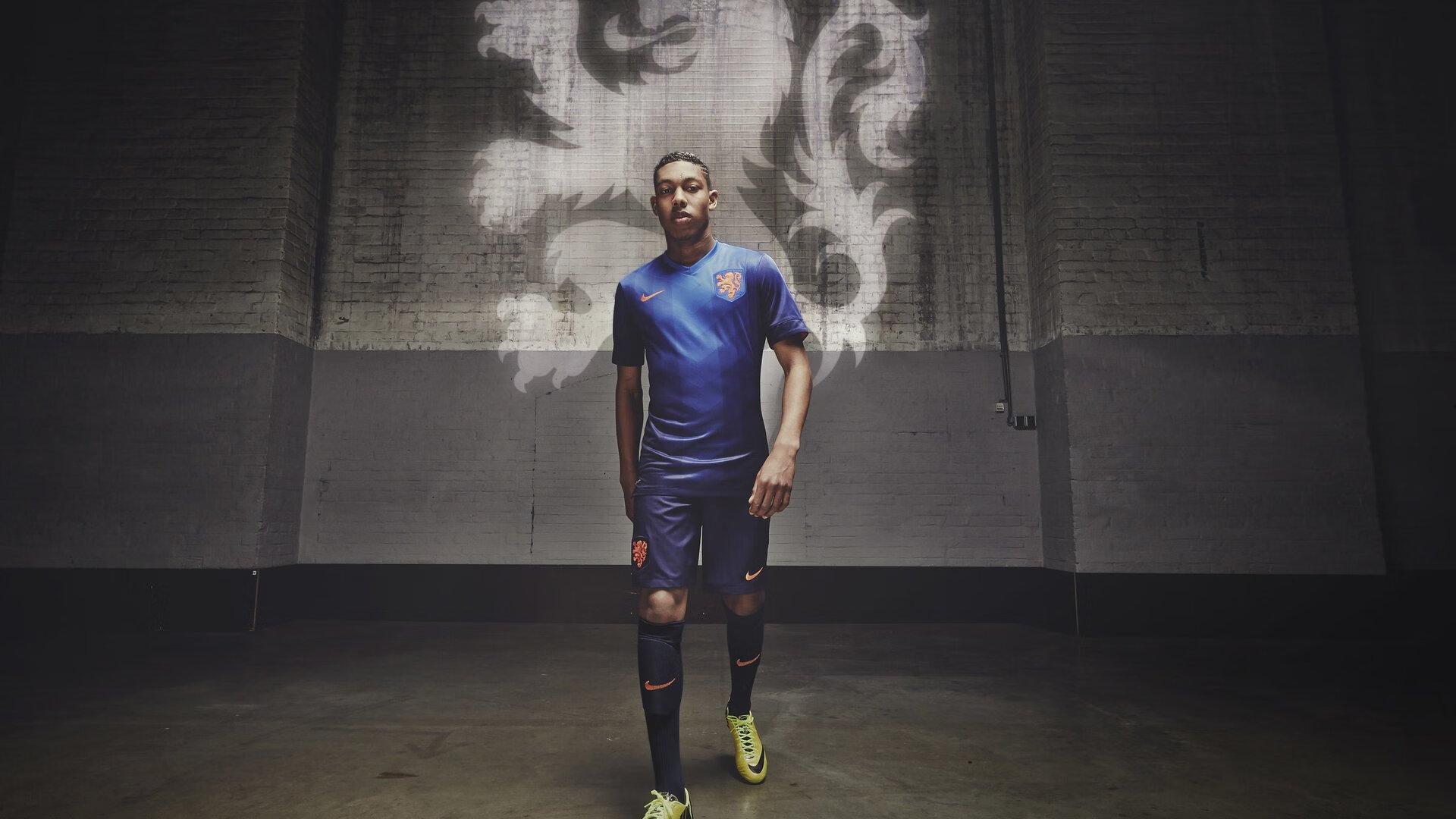 季孟年，艾顿并非东契奇最佳搭档 虽逊加福德但实力犹存